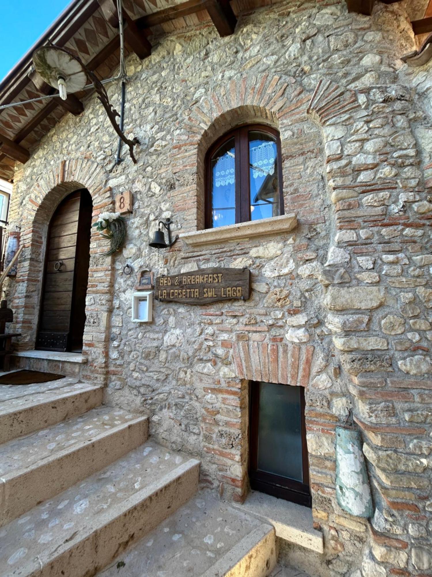 B&B La Casetta Sul Lago Colle di Tora Buitenkant foto